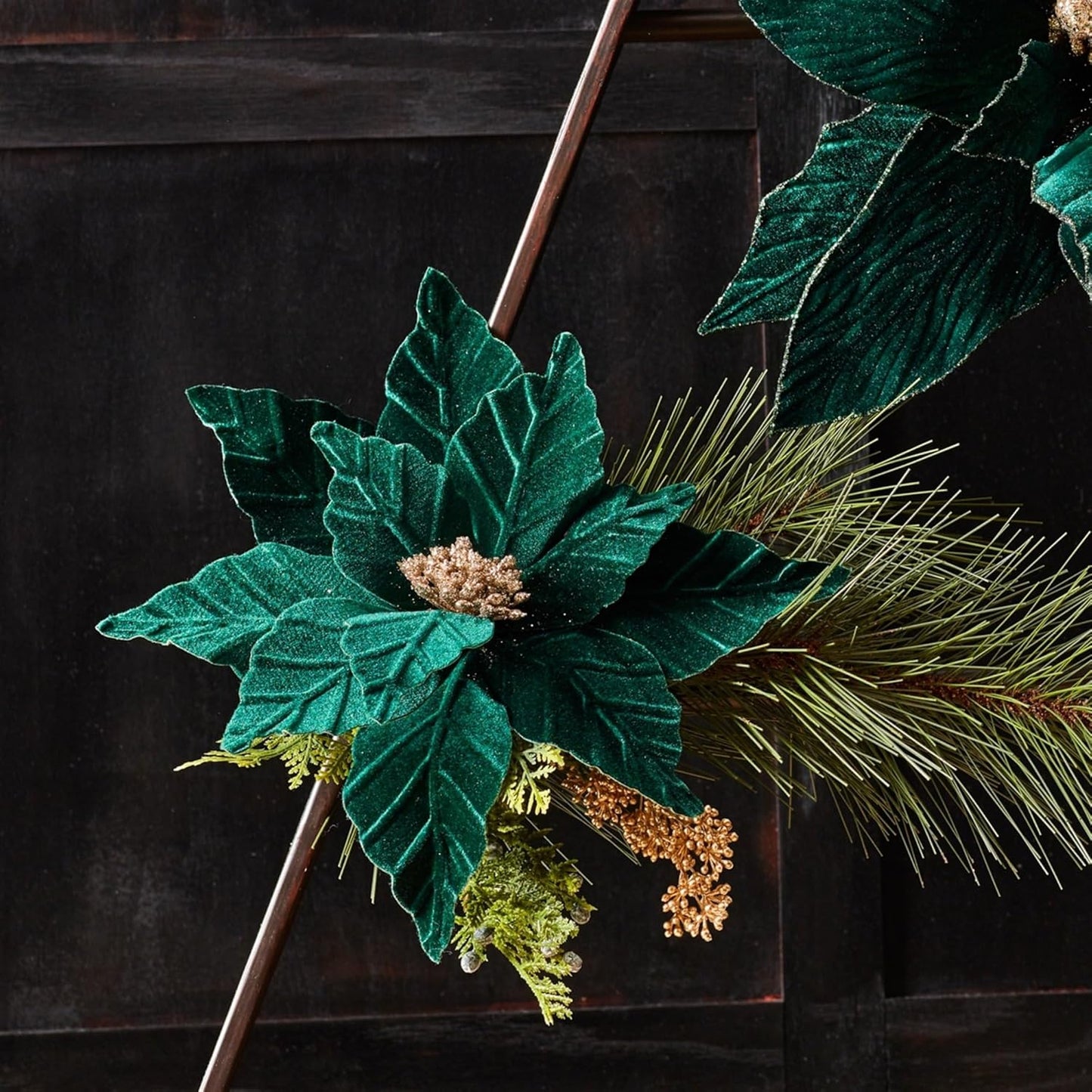 POINSETTIA STEM GREEN VELVET