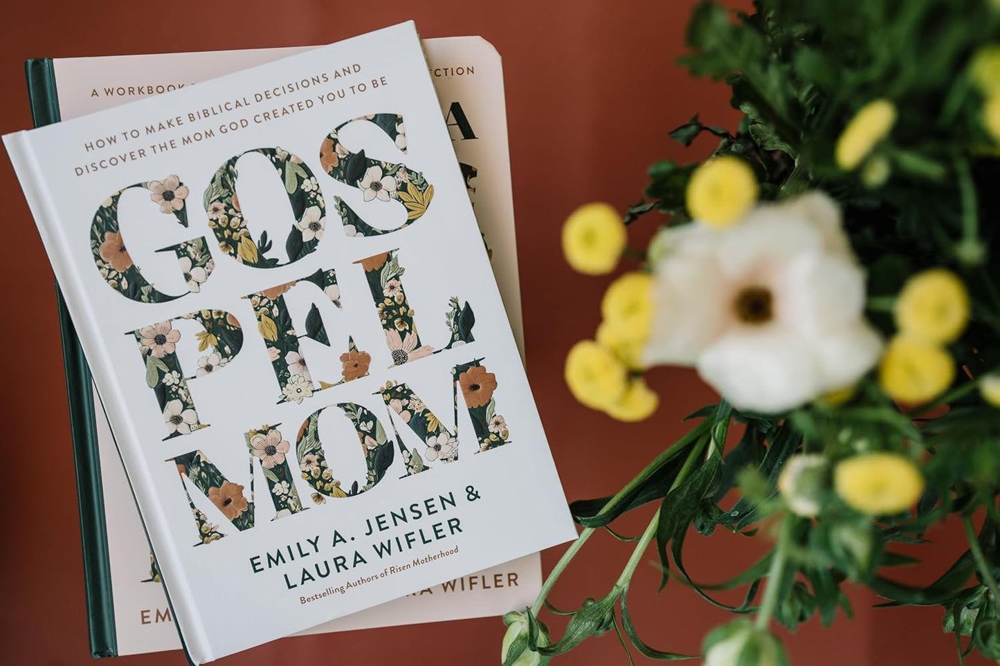 Gospel Mom: How to Make Biblical Decisions and Discover the Mom God Created You to Be