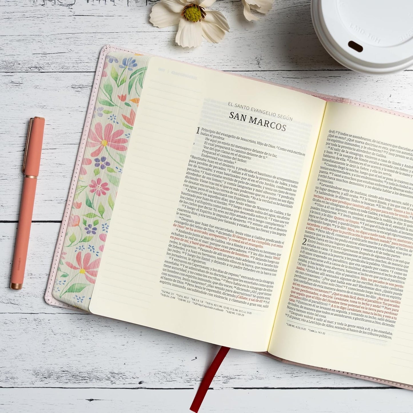 RVR 1960 Biblia de apuntes tamaño personal, floreada, tela impresa / RVR 1960 Personal size Note taking Bible Floral, cloth over boards (Spanish Edition)