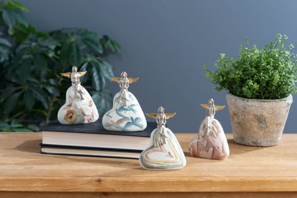 Life's Notes Angel on Heart Figurines