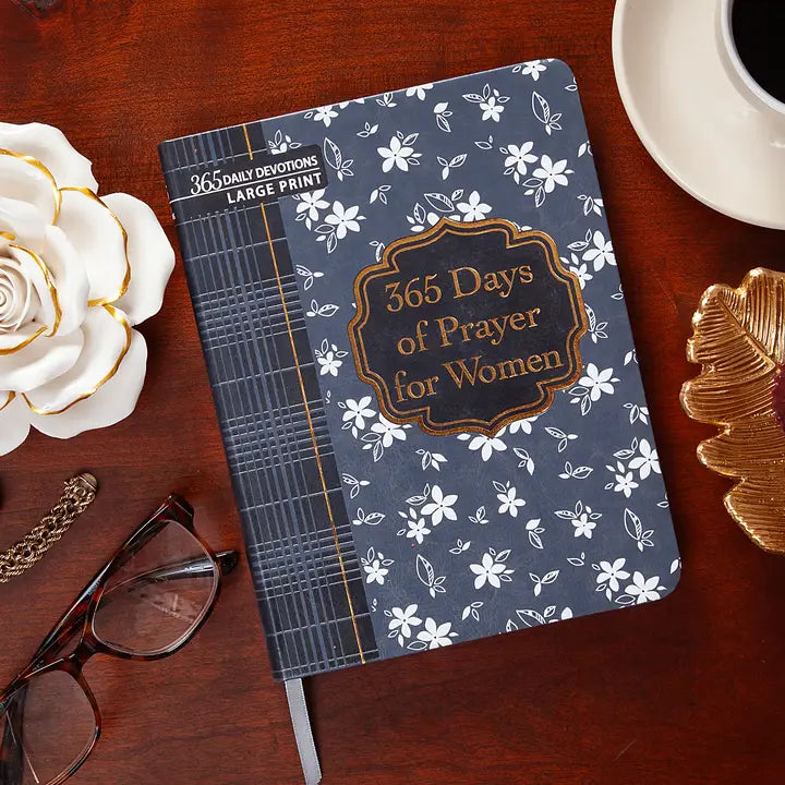365 Days of Prayer For Women (Large Print Devotional)